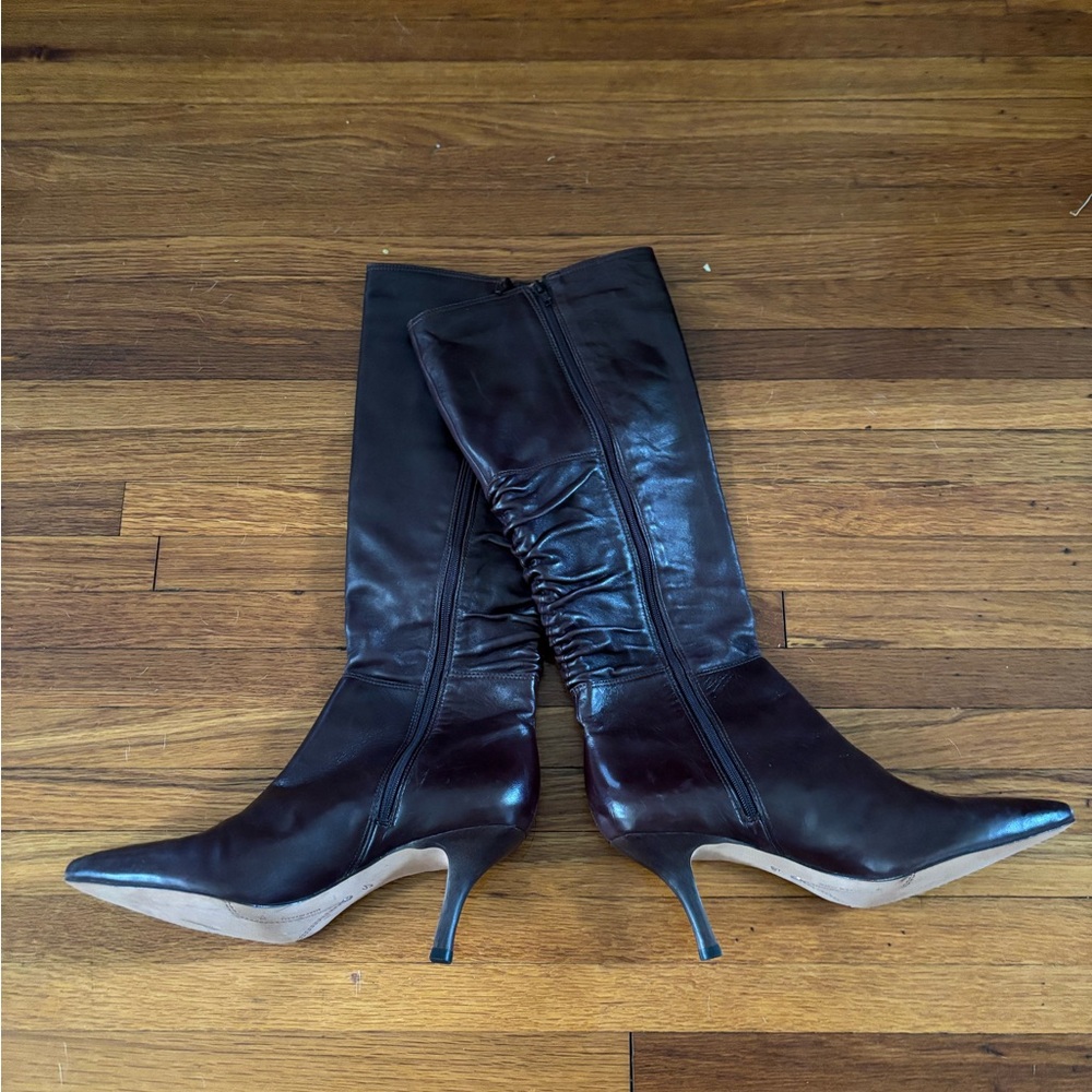 Beautiful NWOT Corso Como Dark Brown Heeled Boots